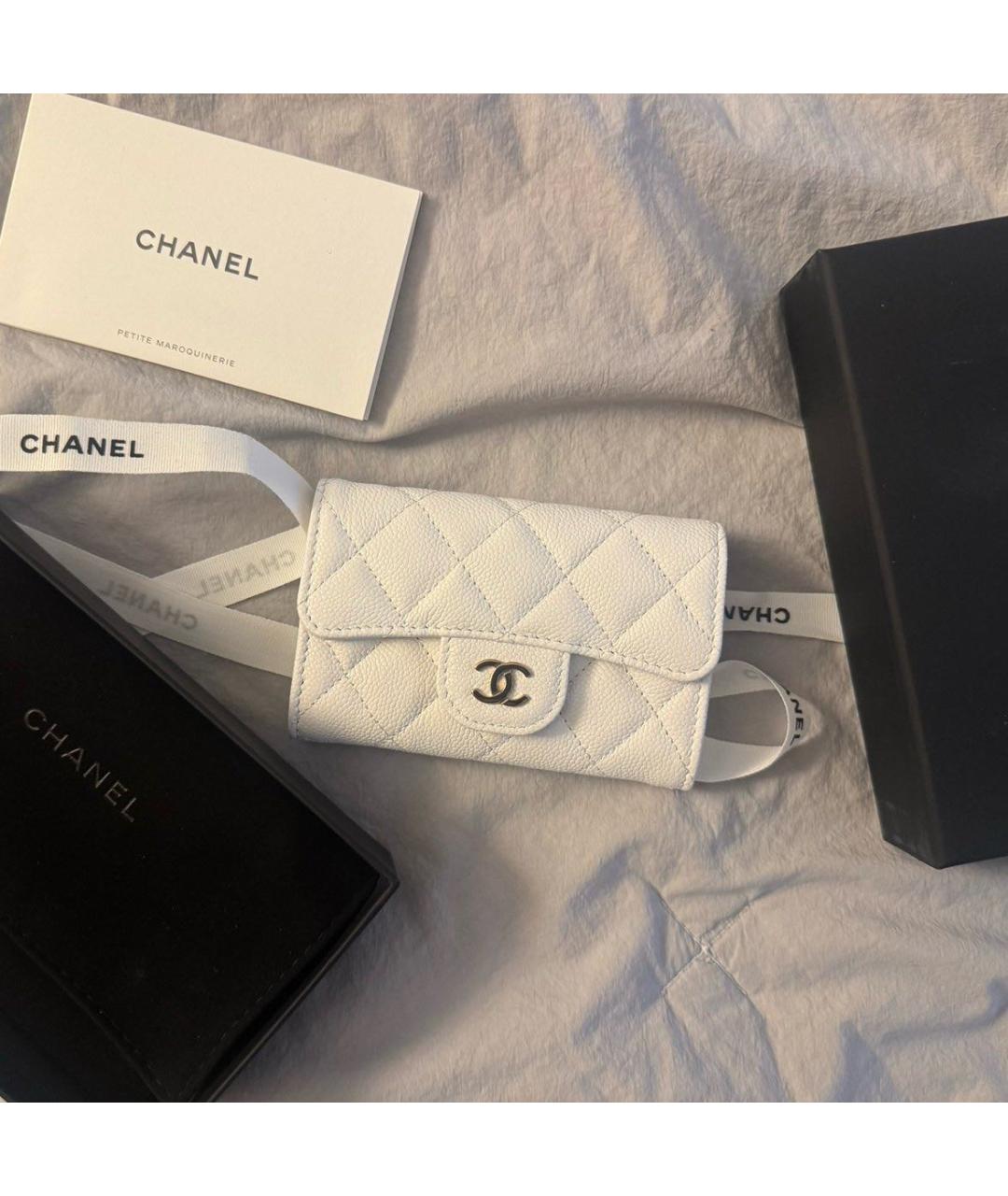 CHANEL Белый кожаный кардхолдер, фото 3