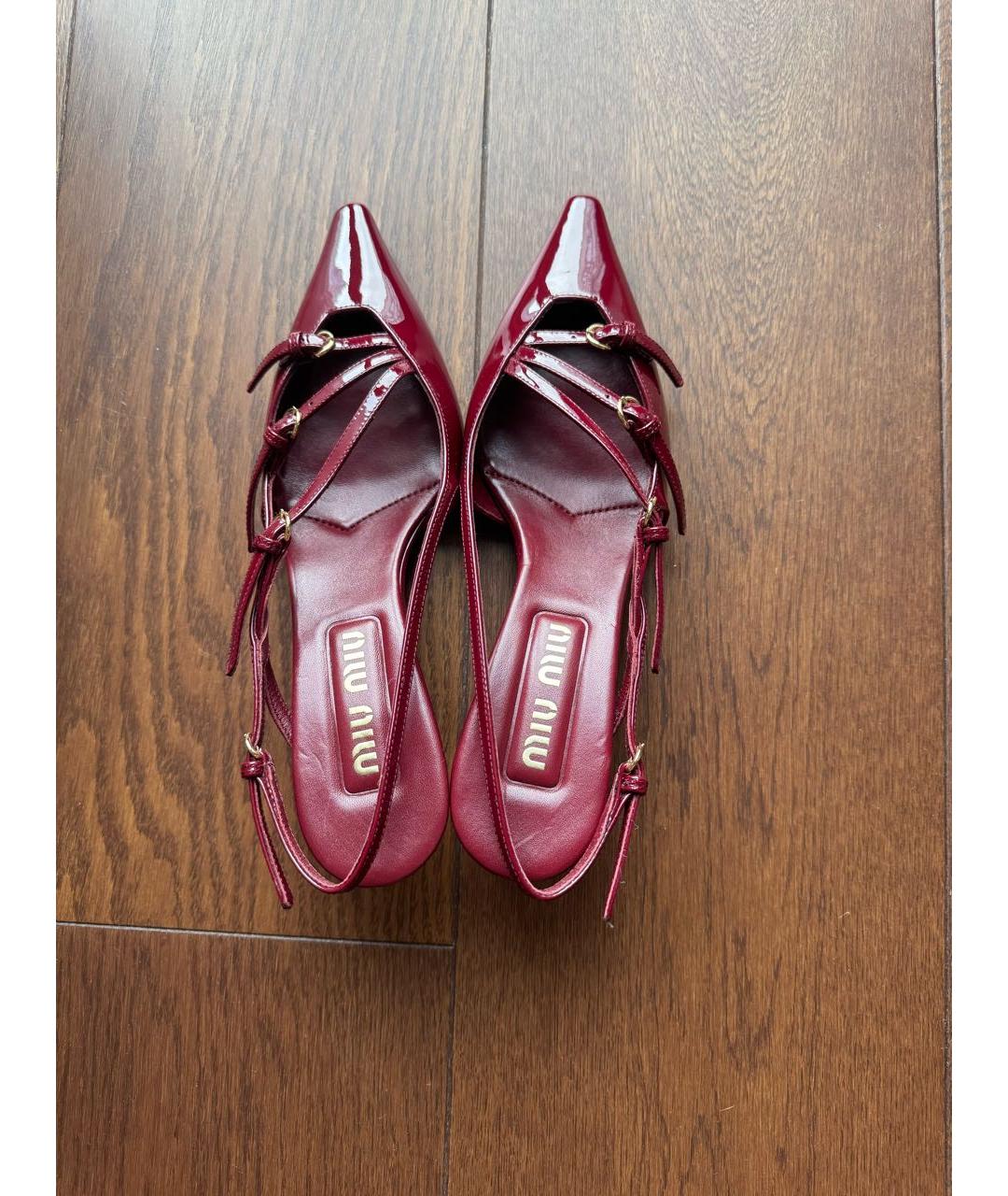 MIU MIU Бордовые туфли из лакированной кожи, фото 2