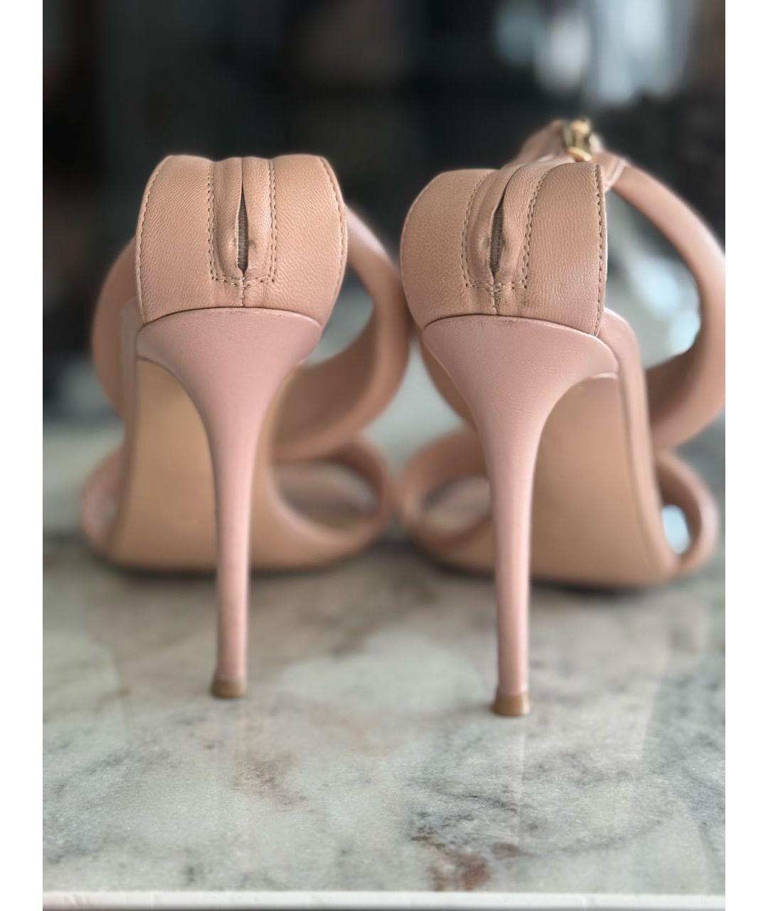 GIANVITO ROSSI Розовые кожаные босоножки, фото 4