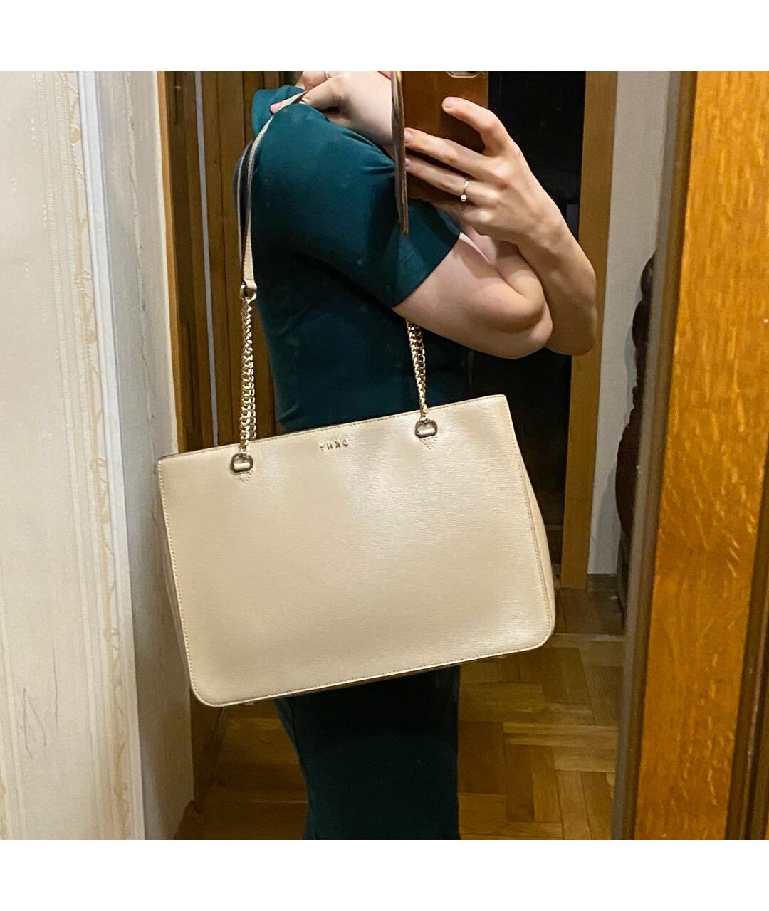 DKNY Бежевая сумка тоут из искусственной кожи, фото 6