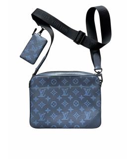 LOUIS VUITTON Сумка на плечо