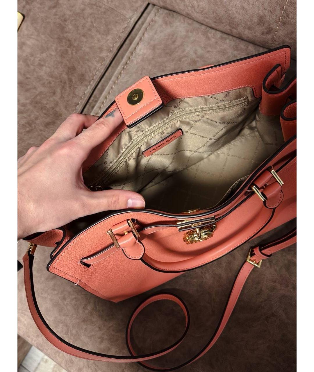 MICHAEL KORS Коралловая сумка с короткими ручками из искусственной кожи, фото 3