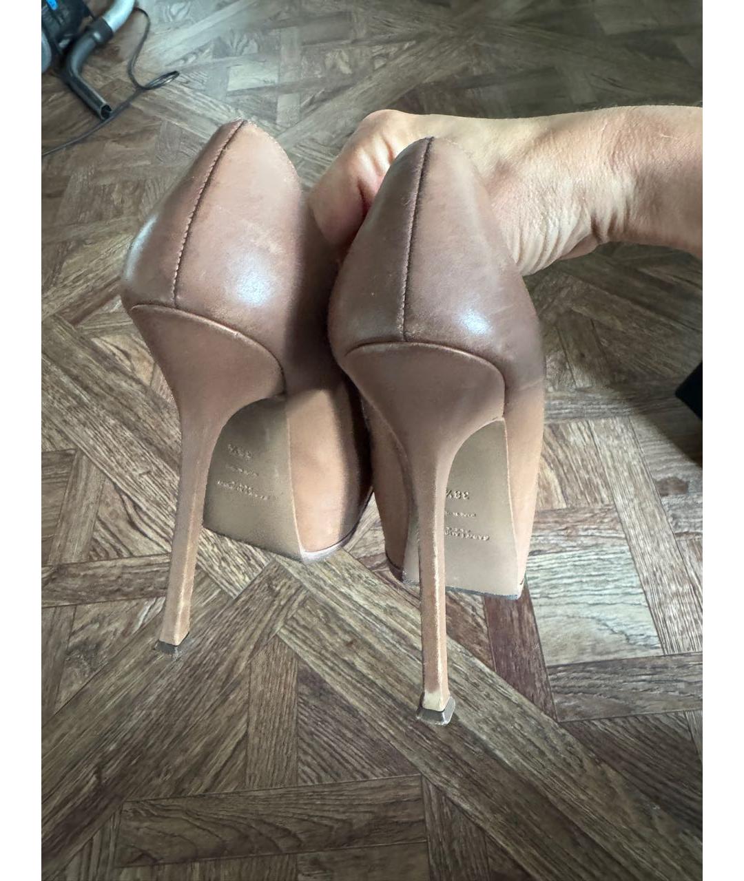 SAINT LAURENT Бежевые кожаные туфли, фото 3