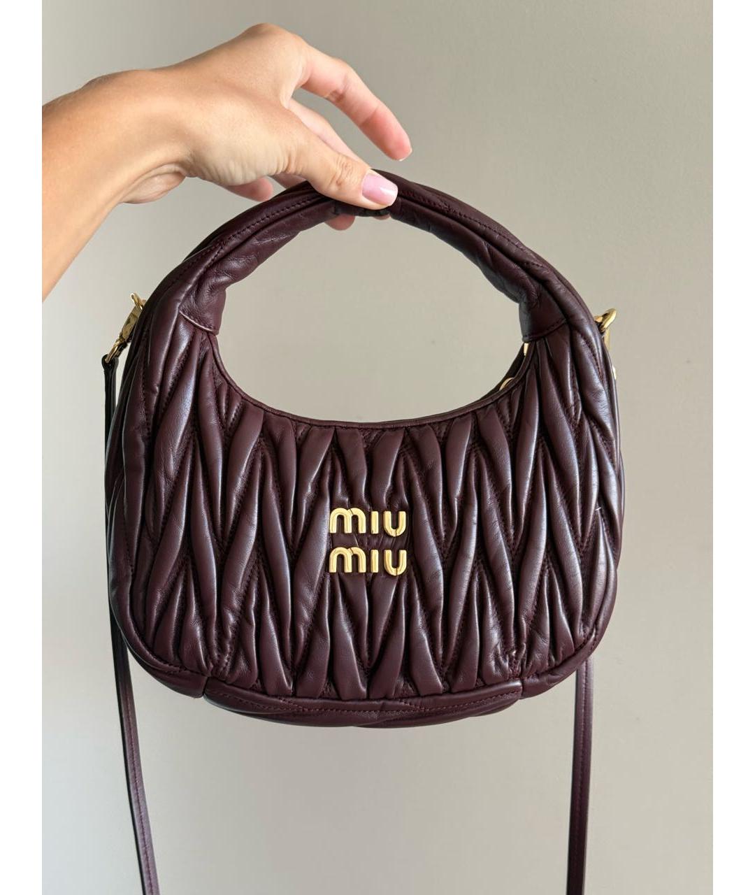 MIU MIU Бордовая кожаная сумка с короткими ручками, фото 6