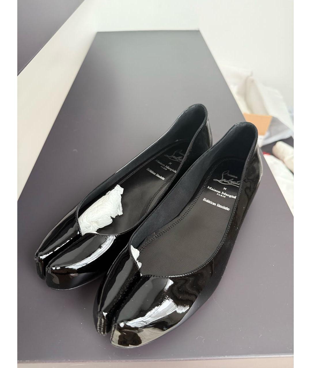 CHRISTIAN LOUBOUTIN Черные балетки из лакированной кожи, фото 4