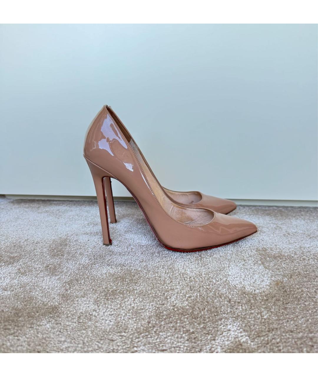 CHRISTIAN LOUBOUTIN Бежевые кожаные туфли, фото 6
