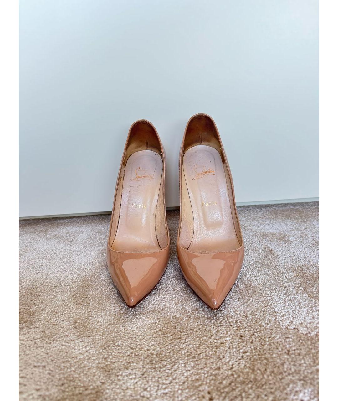 CHRISTIAN LOUBOUTIN Бежевые кожаные туфли, фото 2