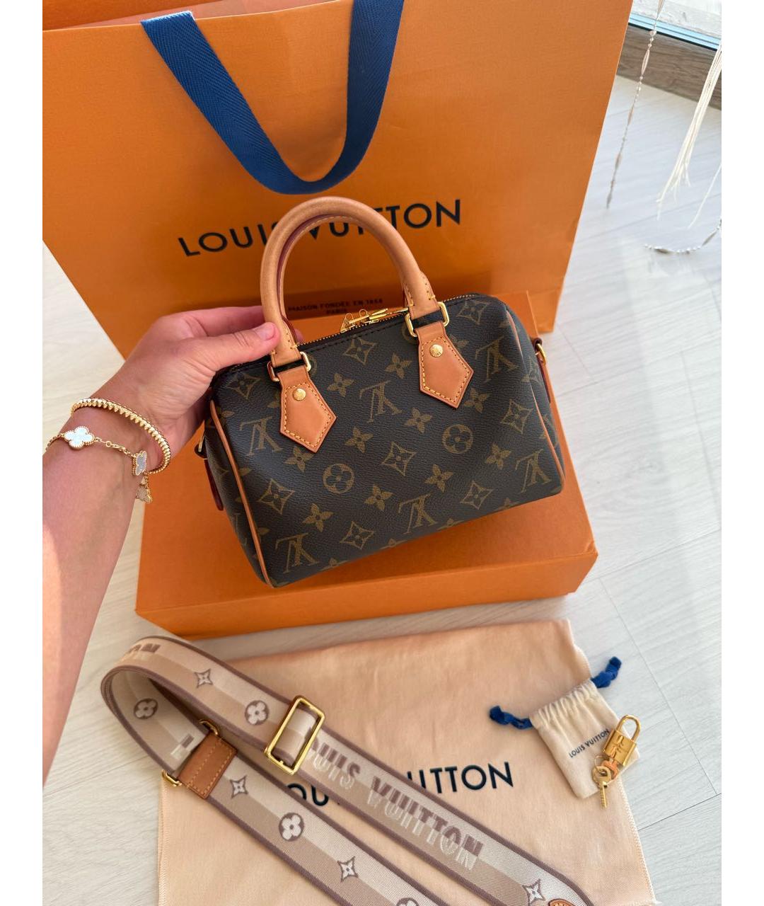 LOUIS VUITTON Коричневая сумка через плечо, фото 2