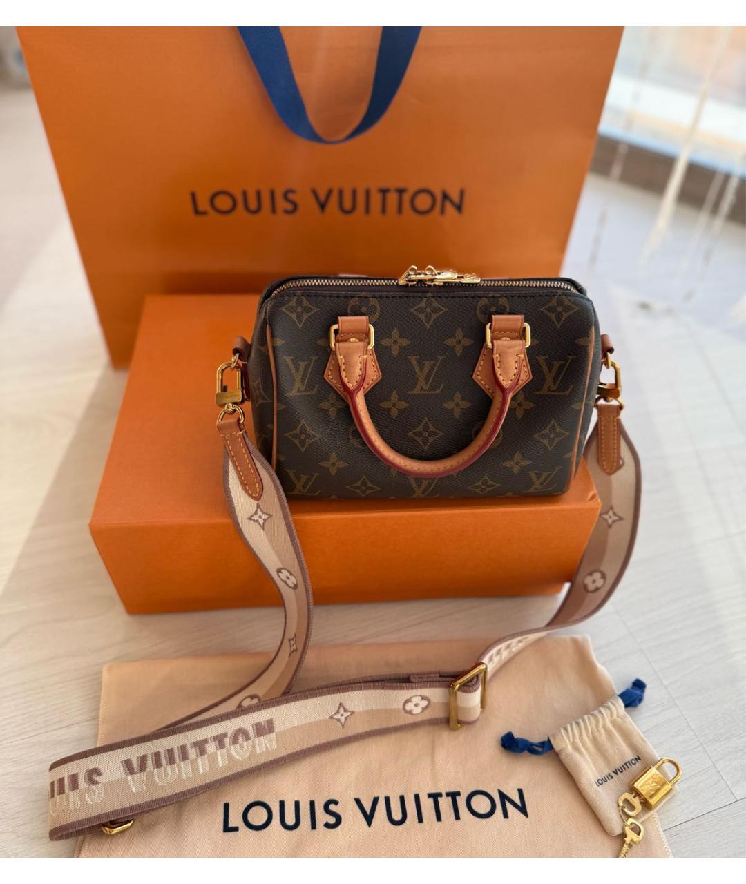 LOUIS VUITTON Коричневая сумка через плечо, фото 5