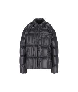 MONCLER Пуховик