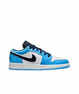 NIKE Кроссовки