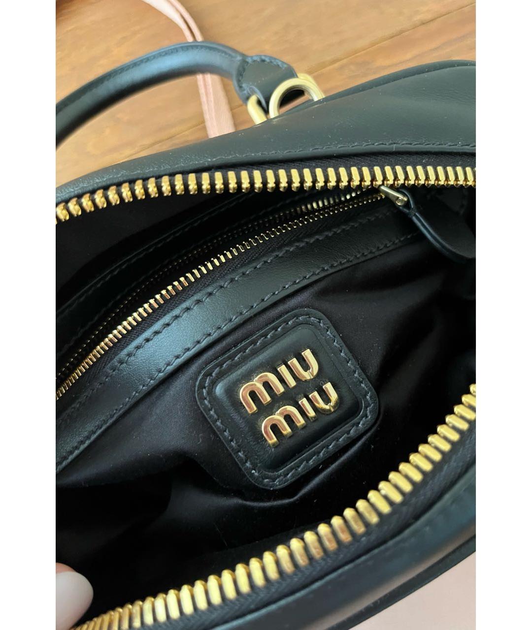MIU MIU Черная кожаная сумка через плечо, фото 4