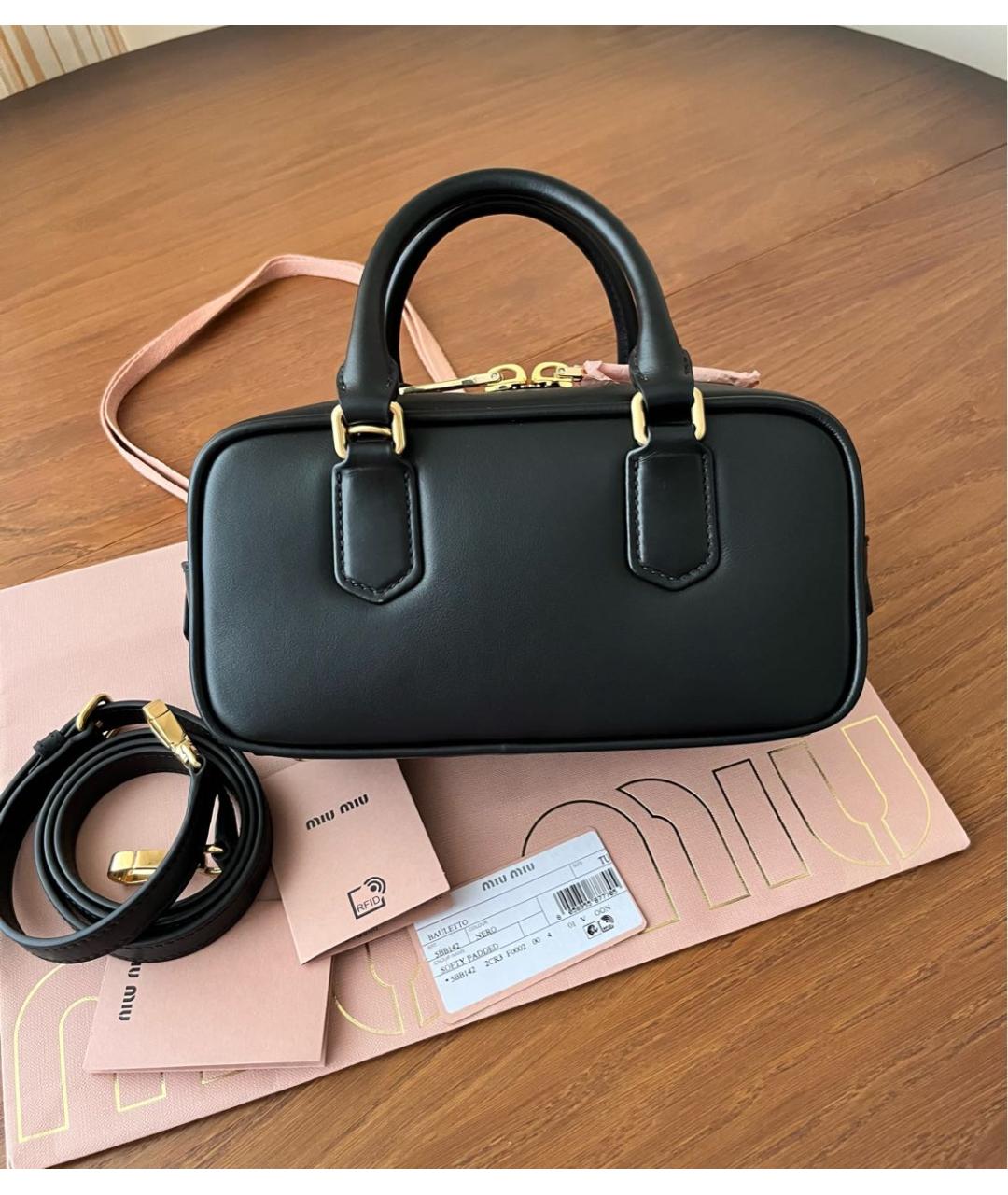 MIU MIU Черная кожаная сумка через плечо, фото 3