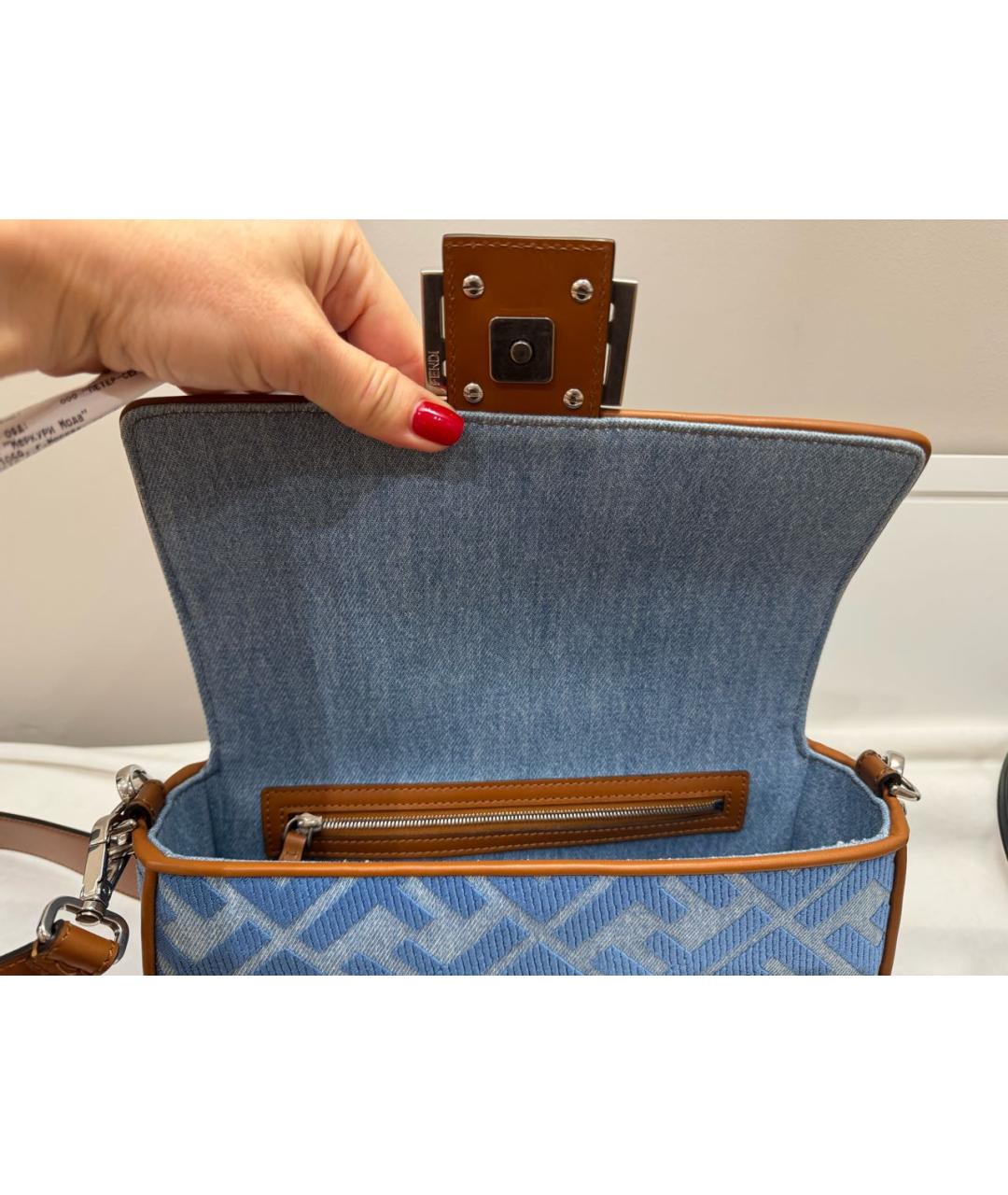 FENDI Голубая деним сумка через плечо, фото 7