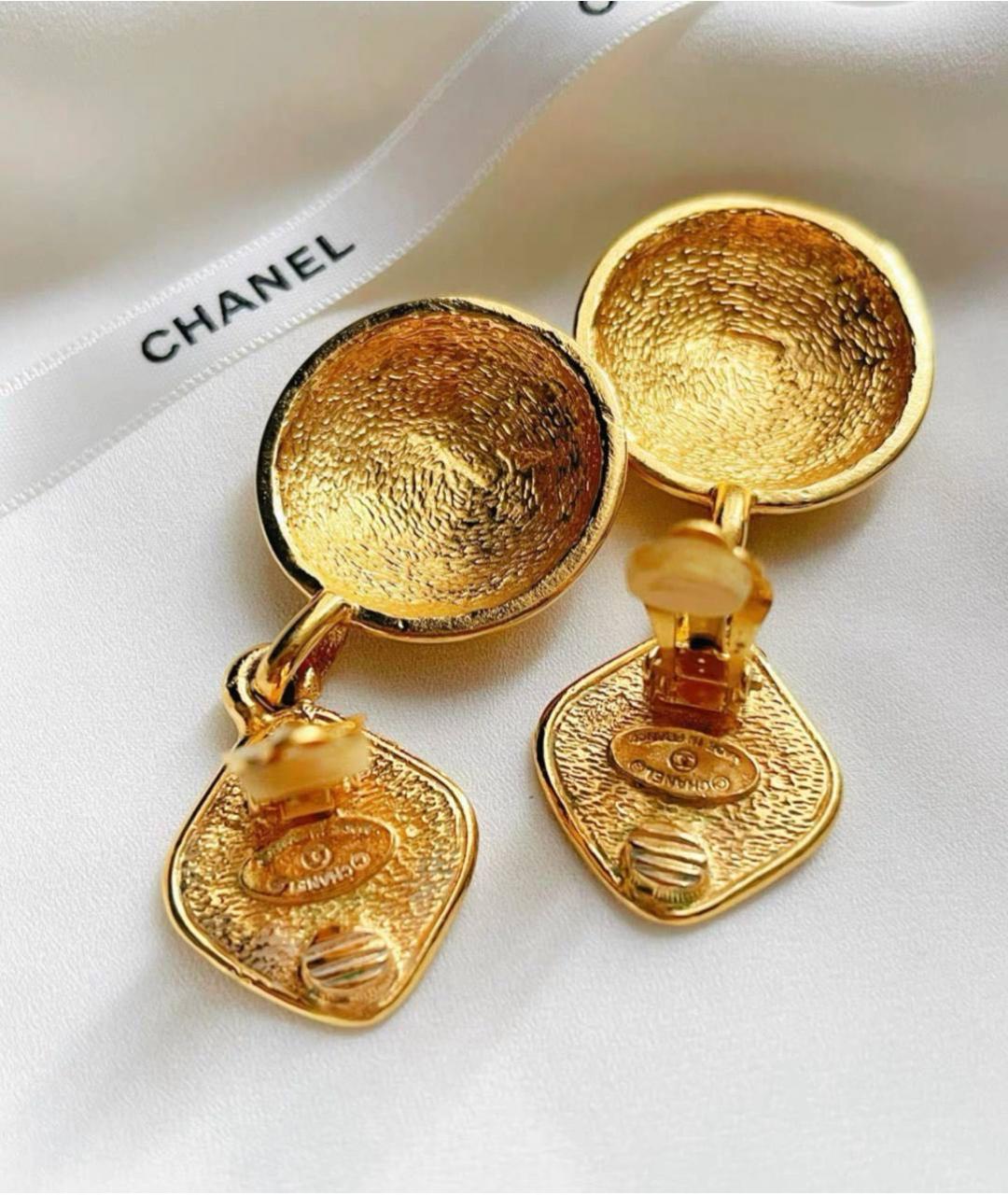 CHANEL Золотые клипсы, фото 2