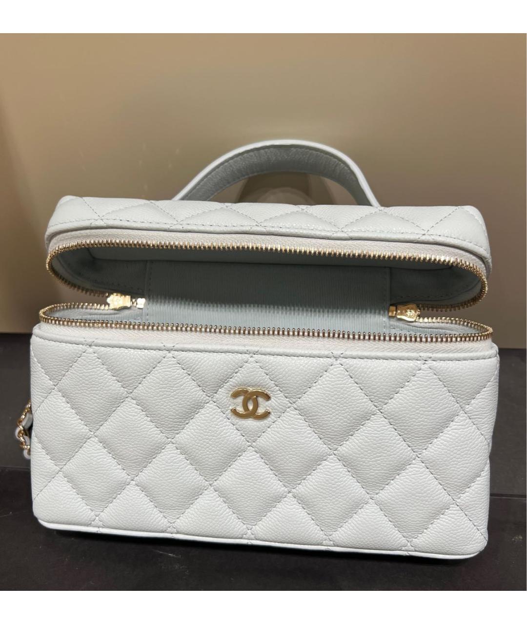 CHANEL Голубая кожаная сумка с короткими ручками, фото 4