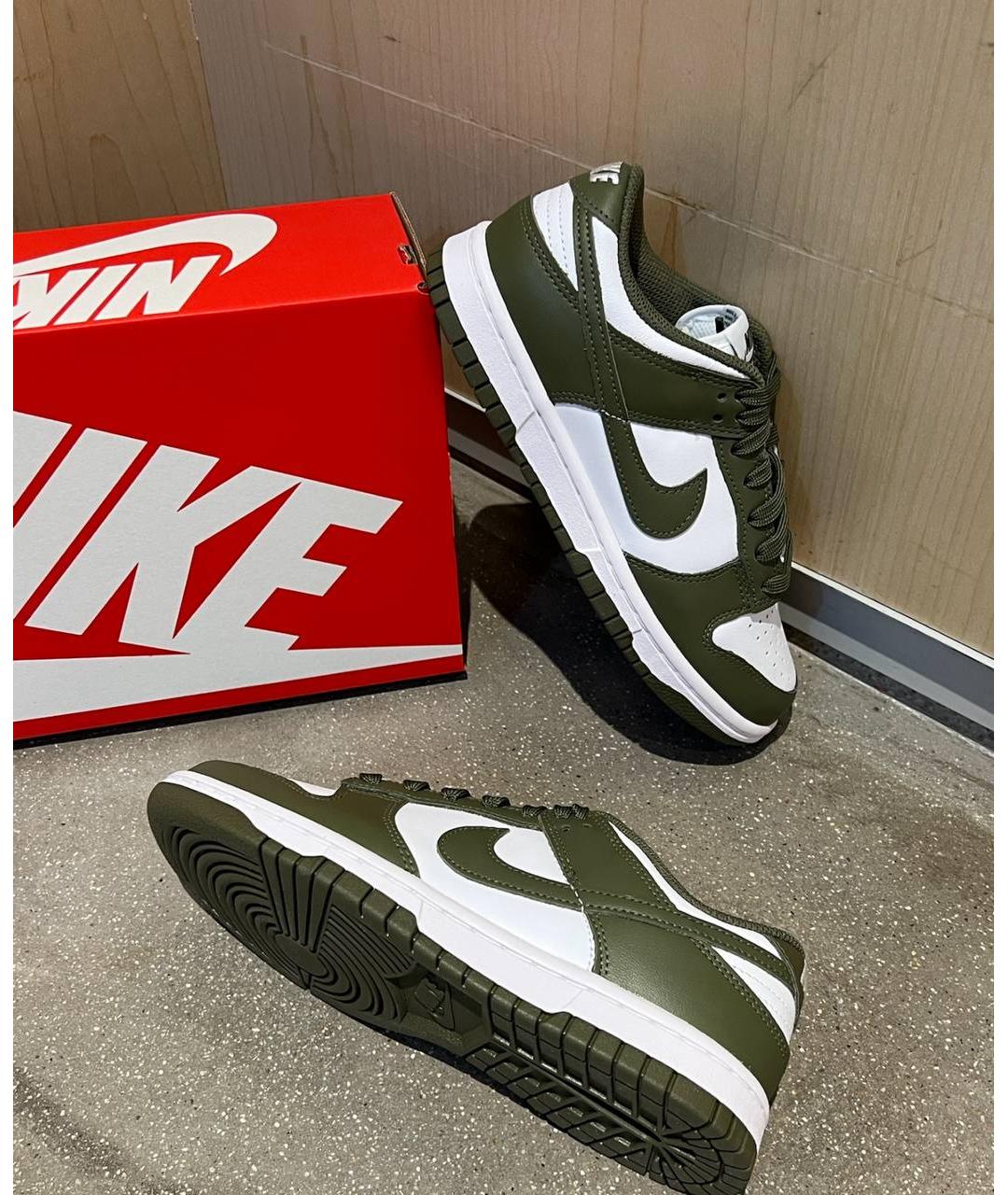 NIKE Зеленые кроссовки, фото 4