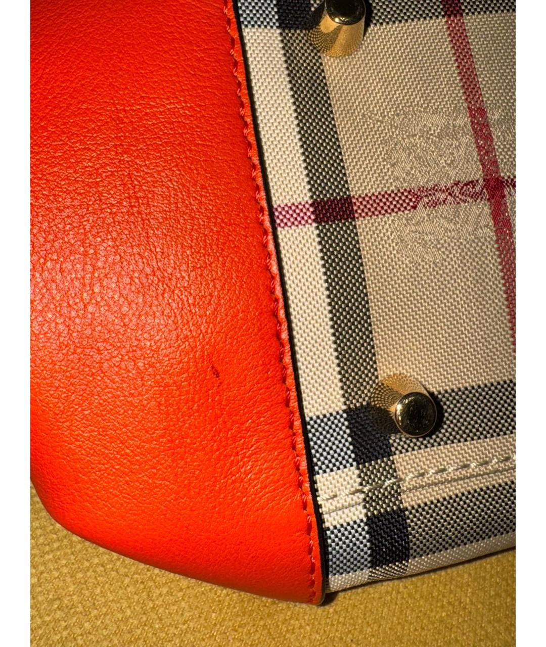 BURBERRY Оранжевая кожаная сумка с короткими ручками, фото 7