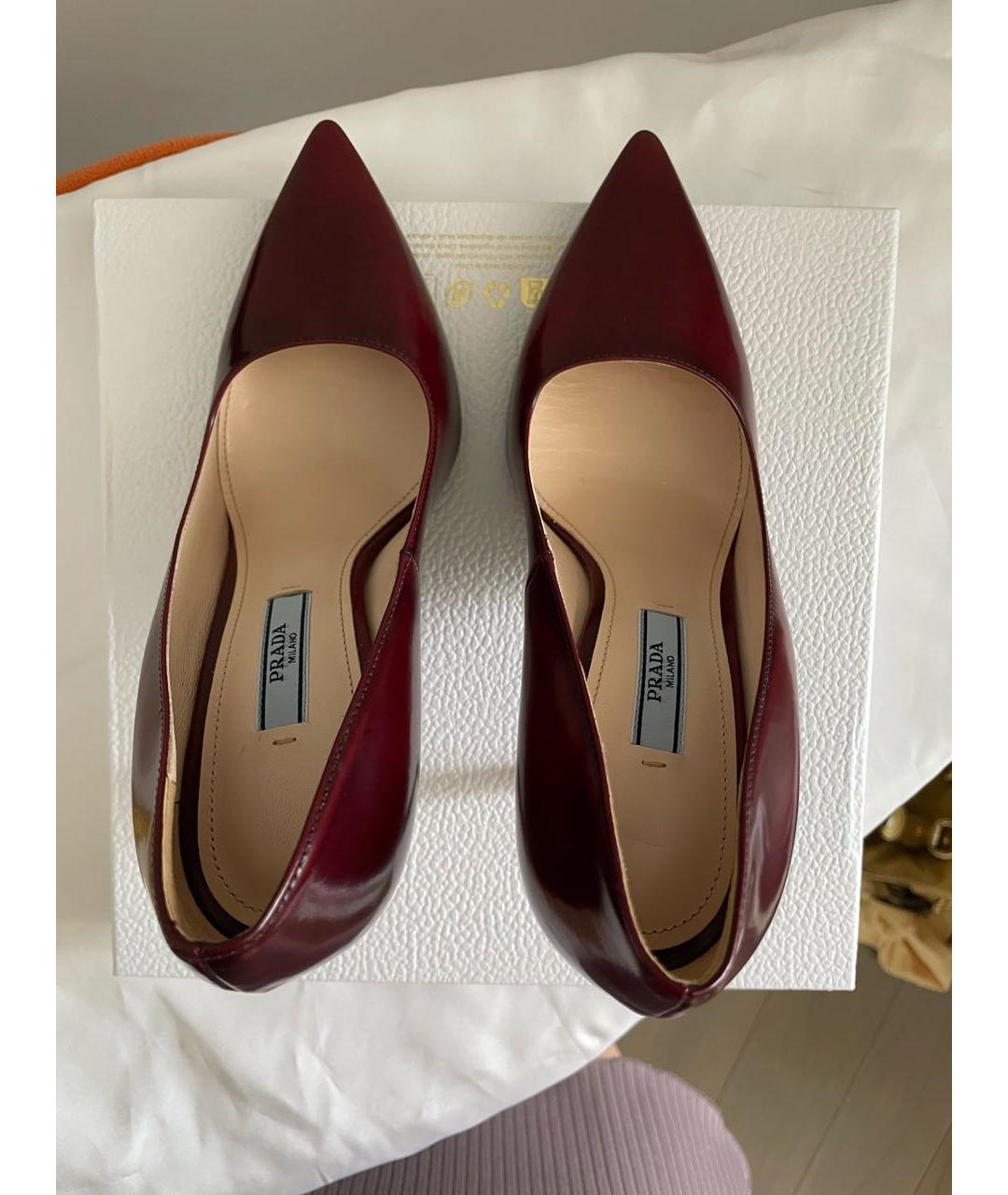 PRADA Бордовые кожаные туфли, фото 3