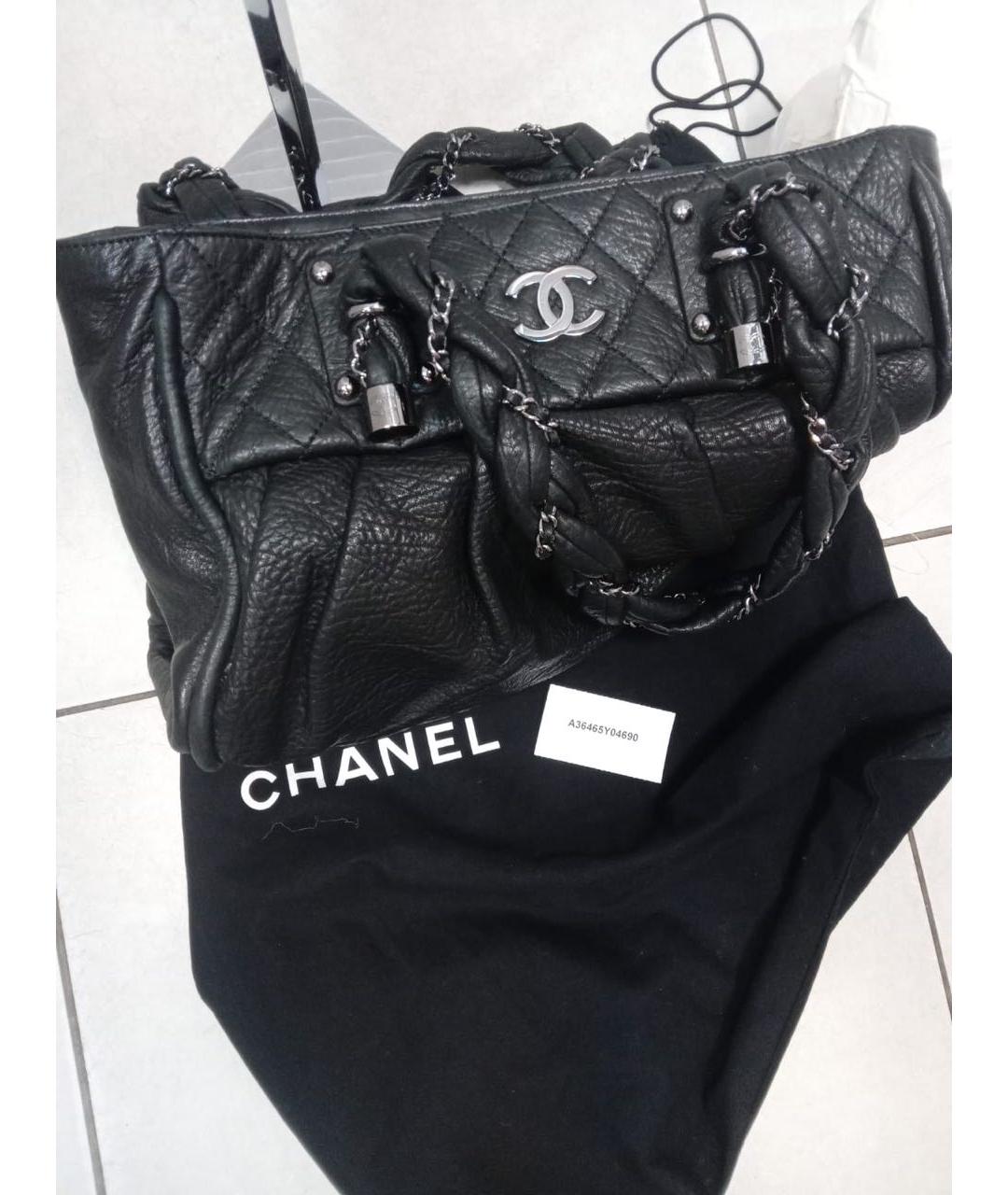 CHANEL Черная кожаная сумка тоут, фото 4