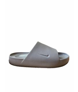 NIKE Шлепанцы
