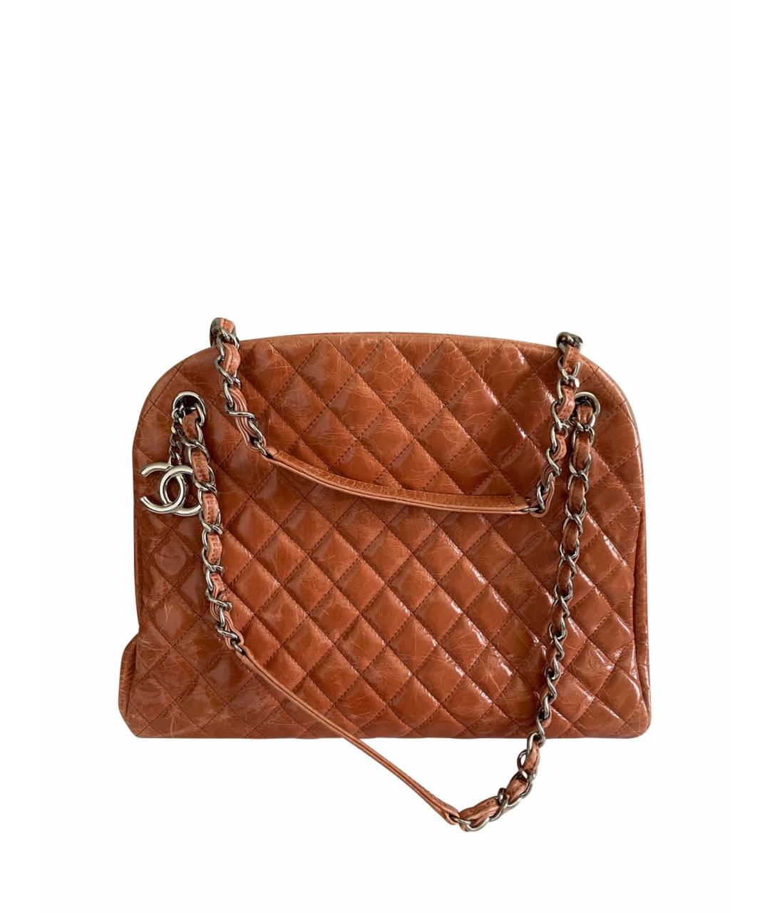 CHANEL Сумка с короткими ручками из лакированной кожи, фото 1