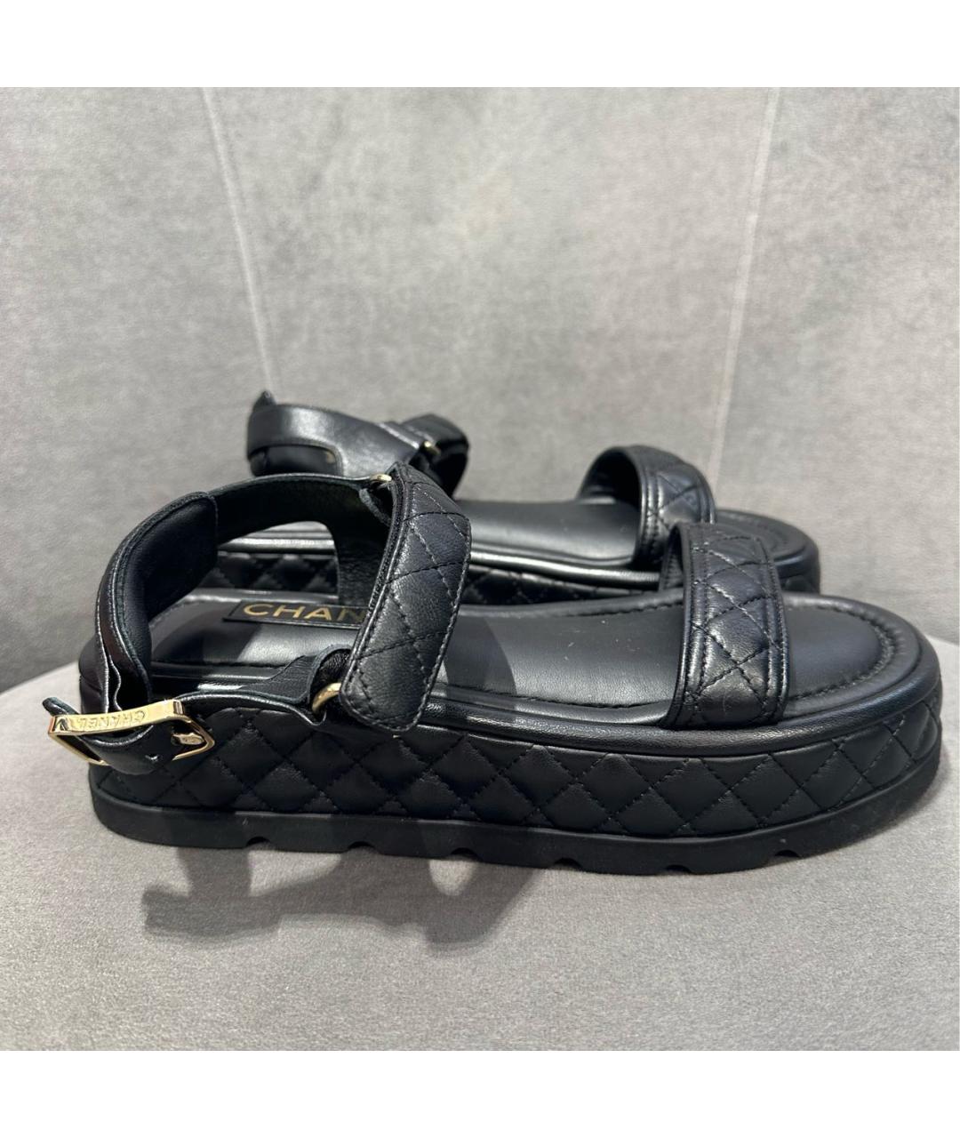 CHANEL Черные кожаные сандалии, фото 7