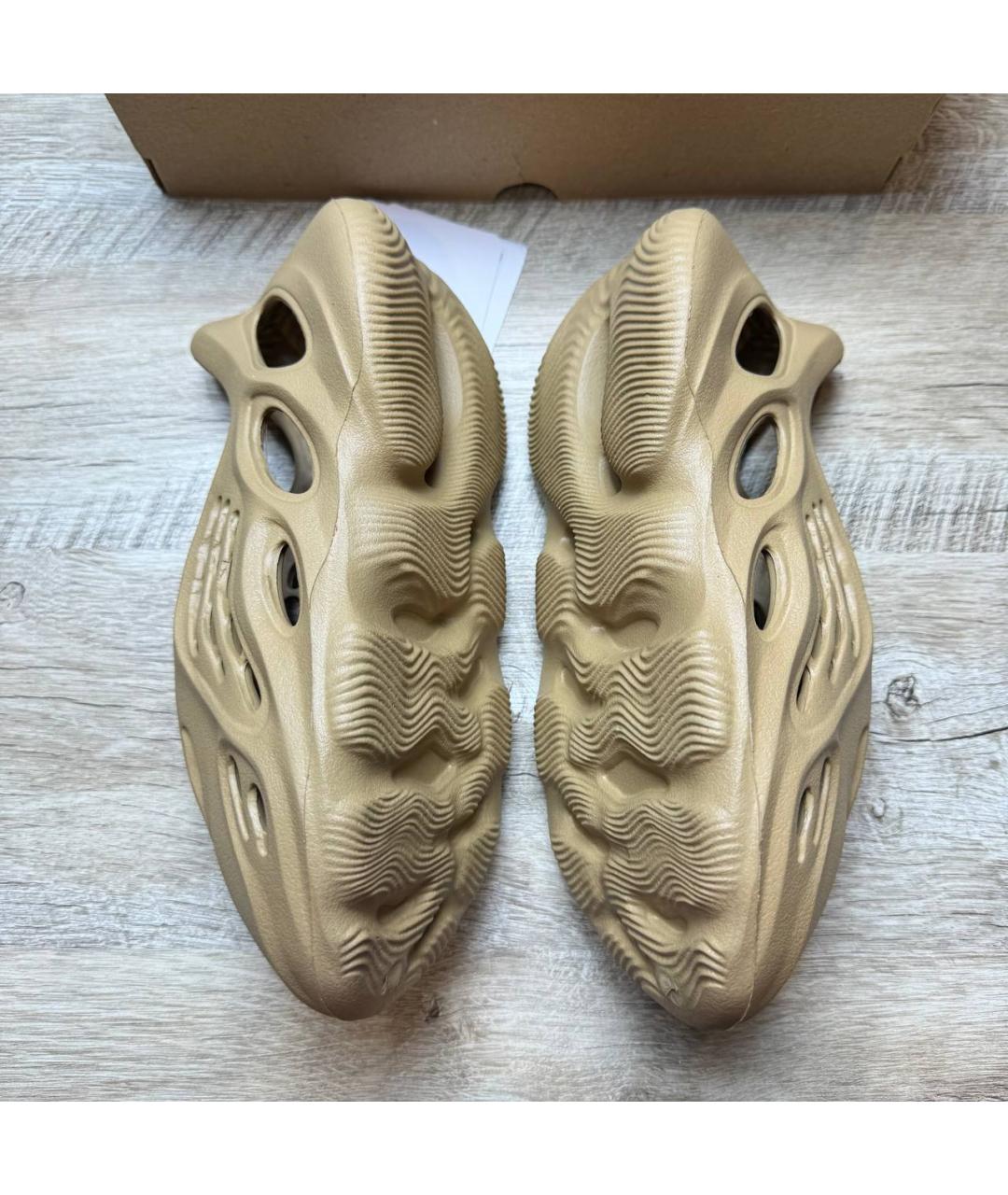 ADIDAS YEEZY Коричневые шлепанцы, фото 4