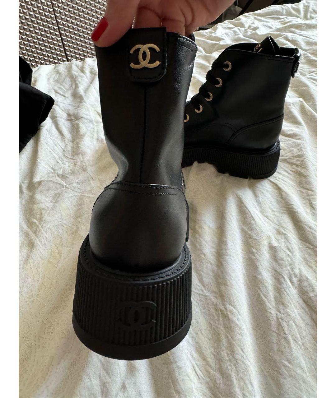 CHANEL Черные кожаные ботинки, фото 4