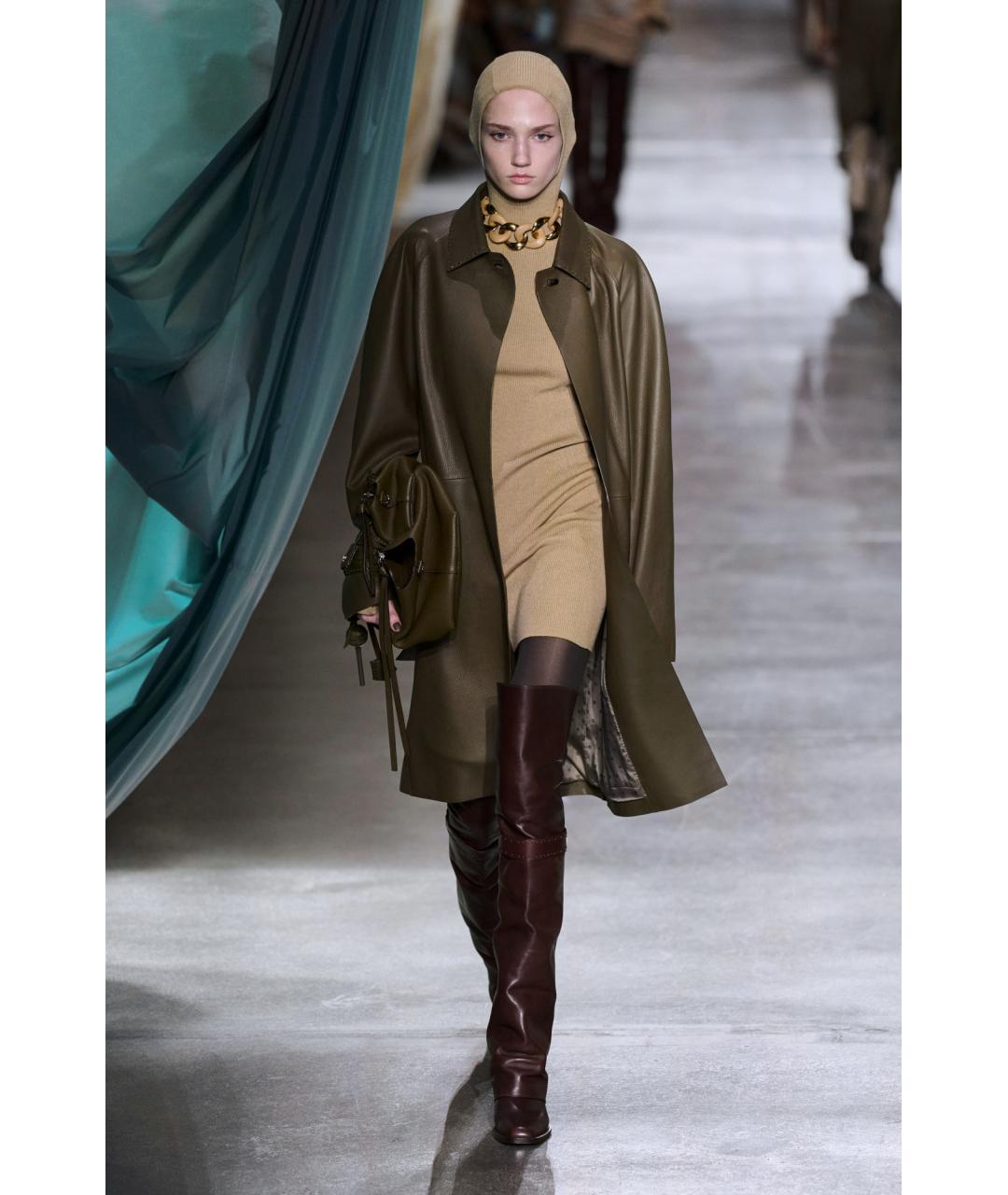 FENDI Бежевое коктейльное платье, фото 4