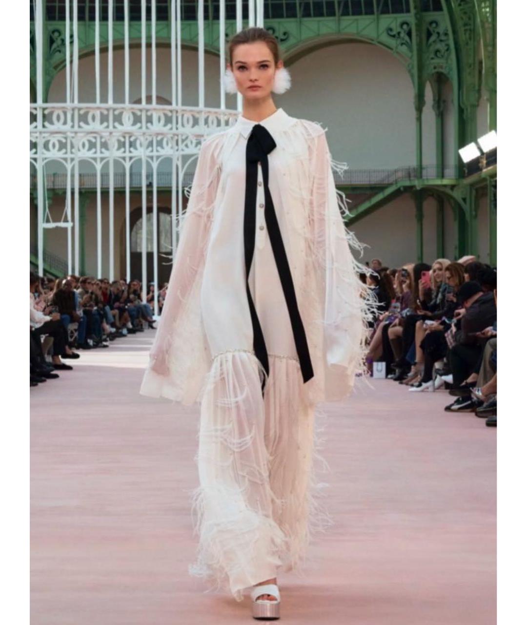 CHANEL Белое вечернее платье, фото 4