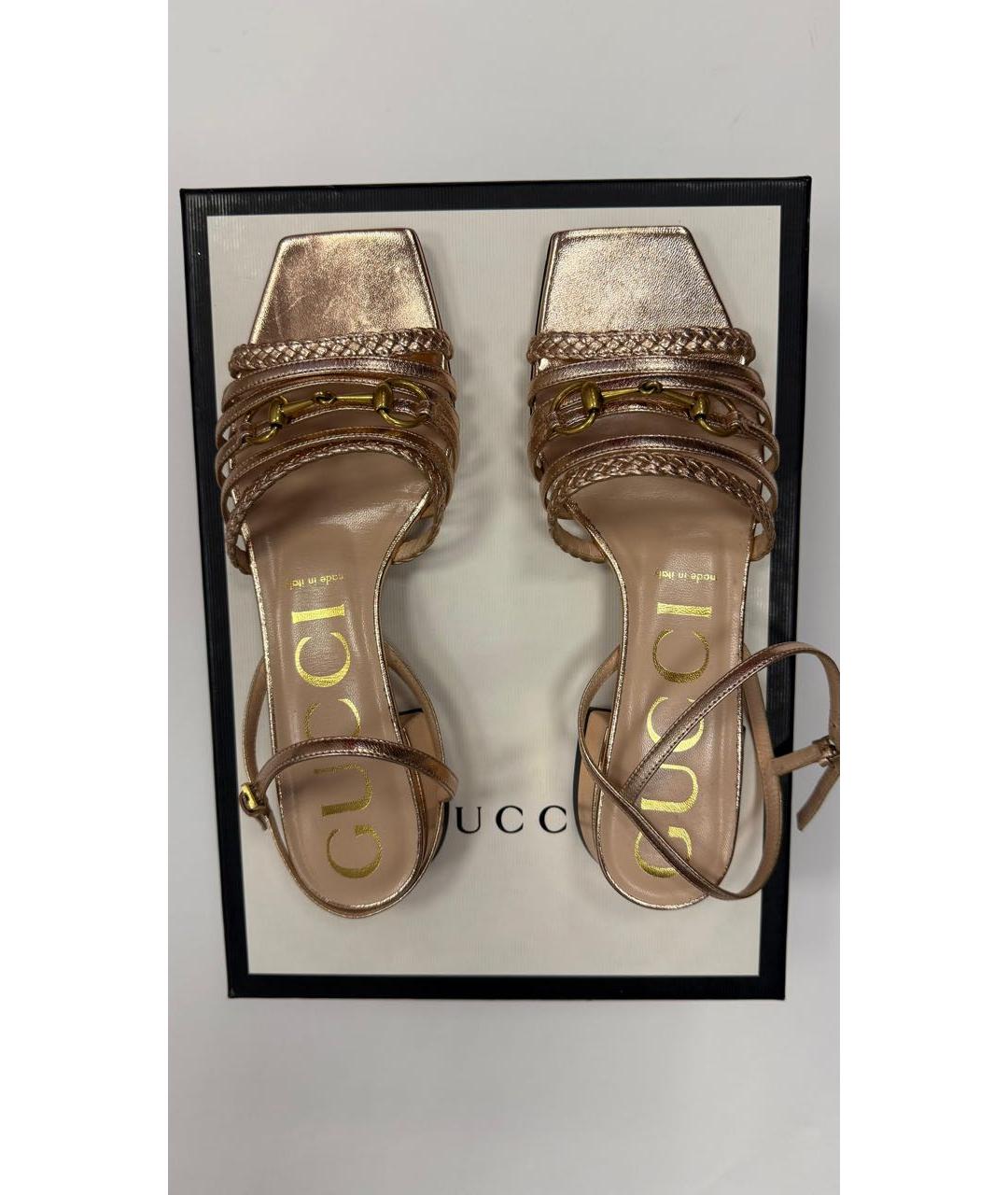 GUCCI Золотые кожаные сандалии, фото 3
