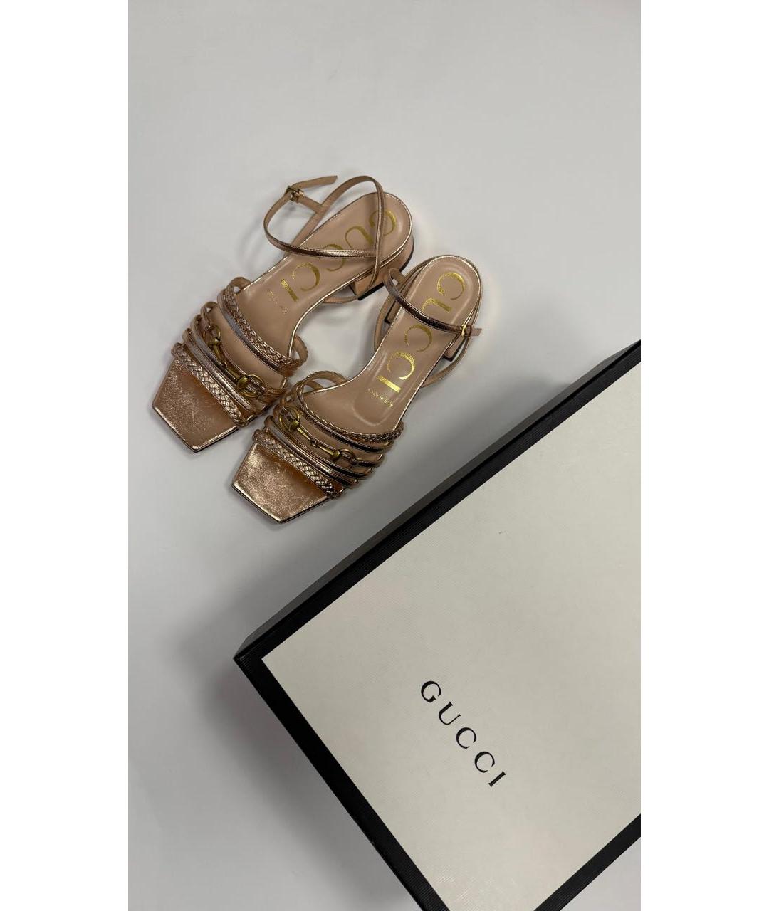 GUCCI Золотые кожаные сандалии, фото 4