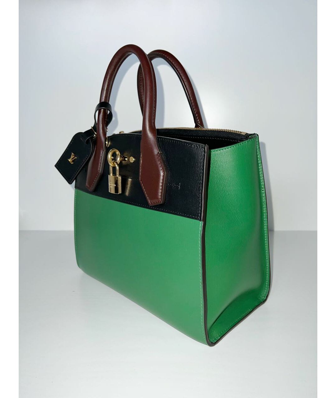 LOUIS VUITTON PRE-OWNED Зеленая кожаная сумка тоут, фото 3