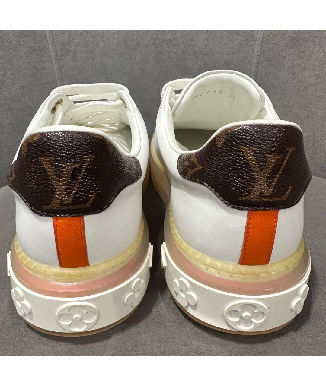 LOUIS VUITTON Белые кожаные кроссовки, фото 4