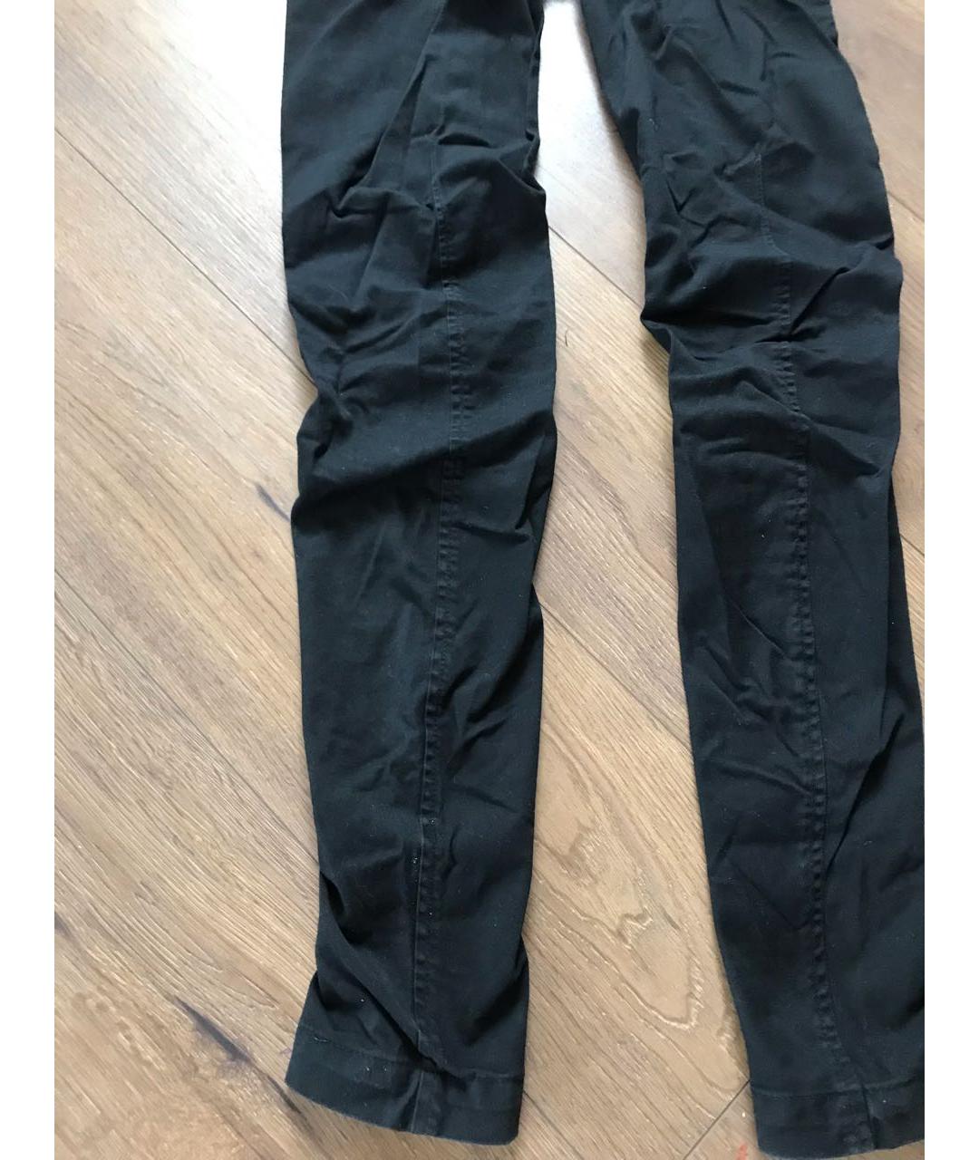 VIVIENNE WESTWOOD Черные хлопко-эластановые брюки узкие, фото 2