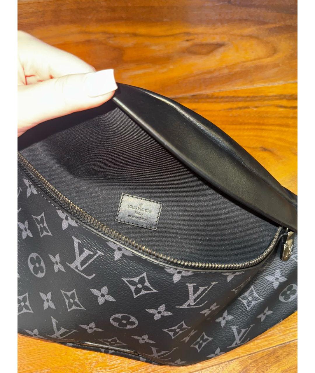 LOUIS VUITTON Черная кожаная барсетка, фото 4