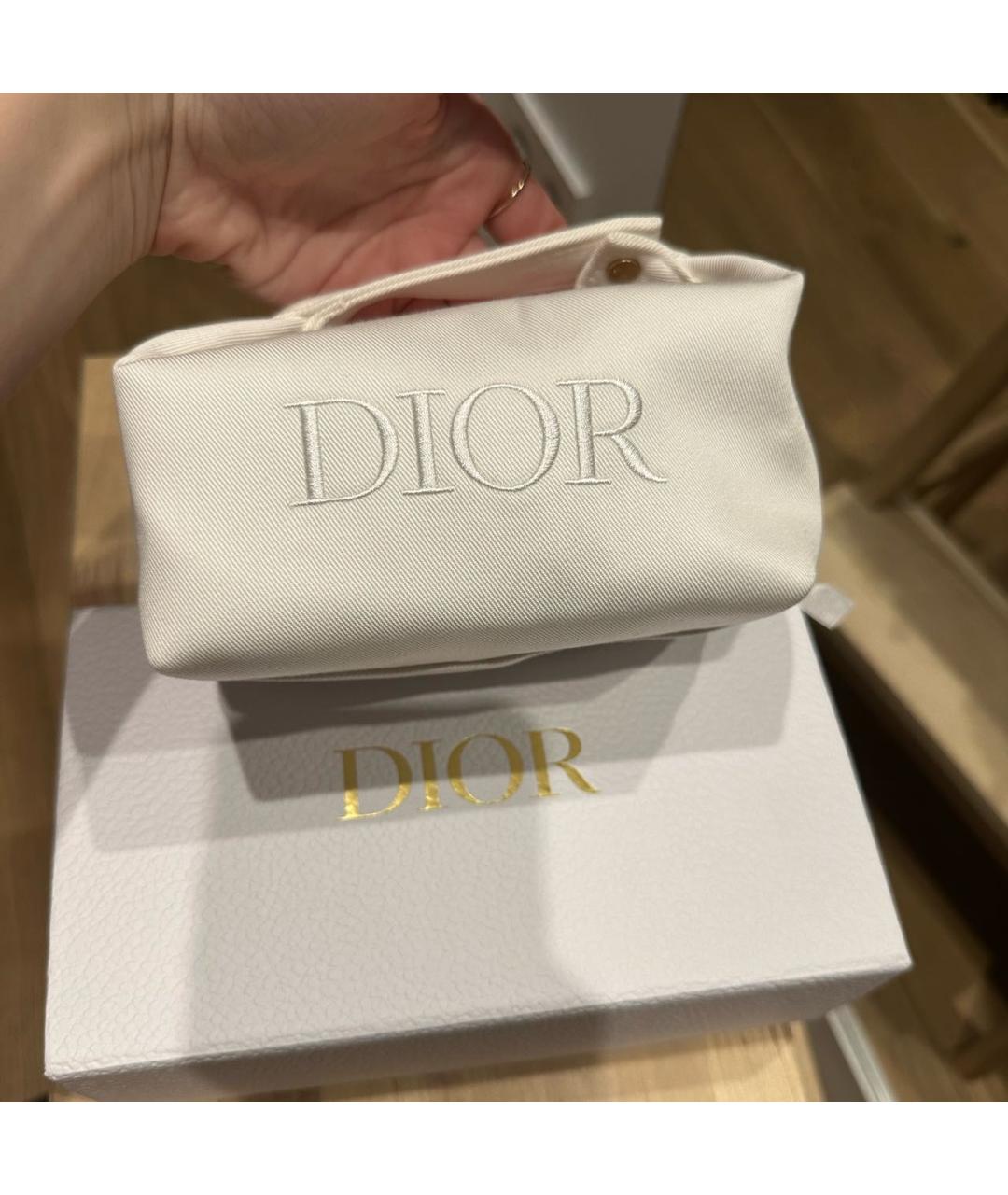 CHRISTIAN DIOR Книга, фото 6