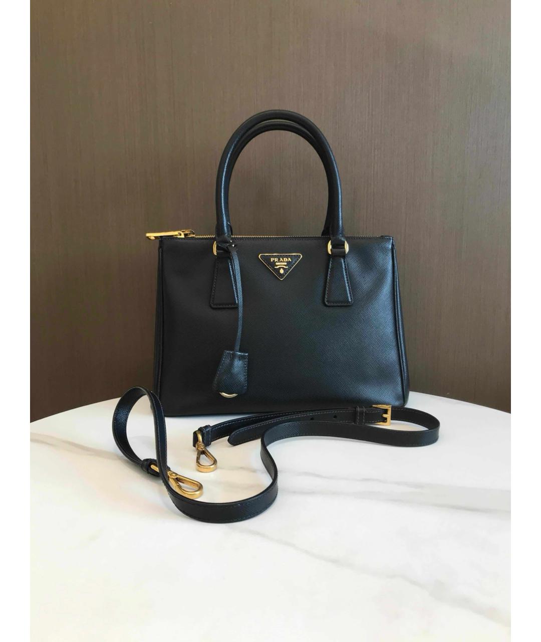 PRADA Черная кожаная сумка тоут, фото 9