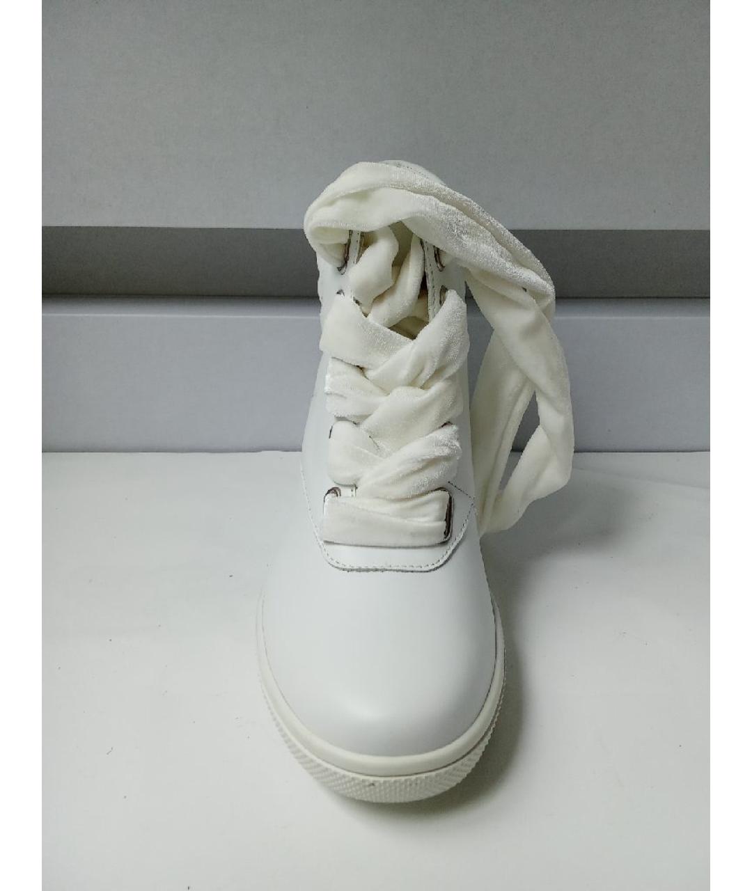 JUICY COUTURE Белые кожаные ботинки, фото 2