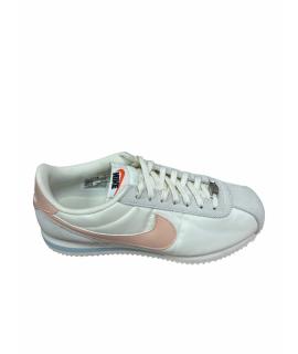 NIKE Кроссовки
