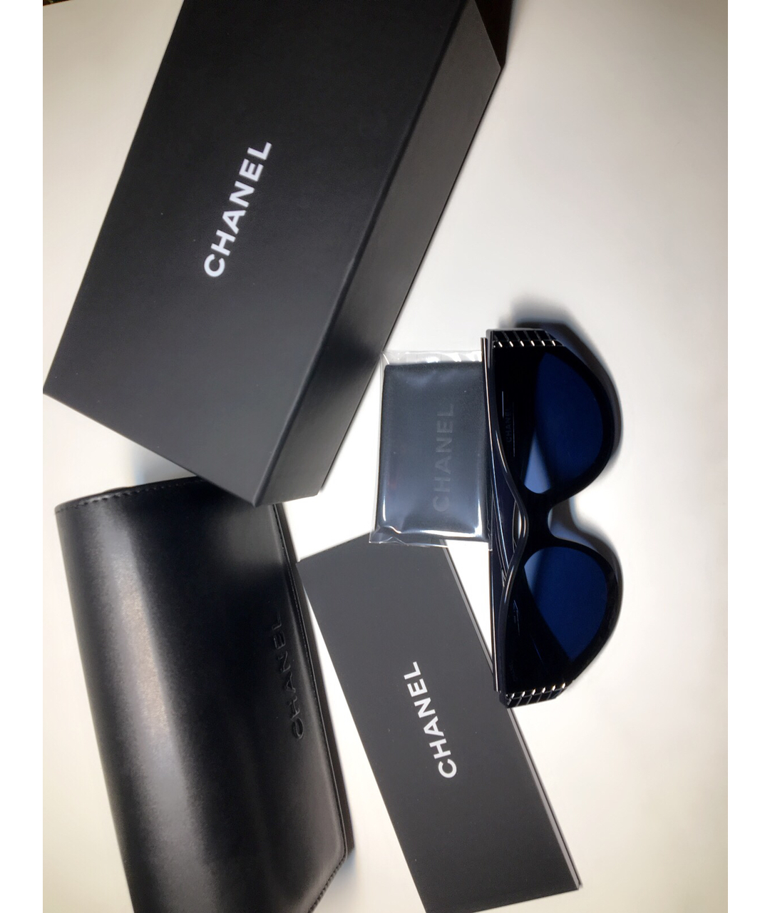CHANEL PRE-OWNED Темно-синие пластиковые солнцезащитные очки, фото 2