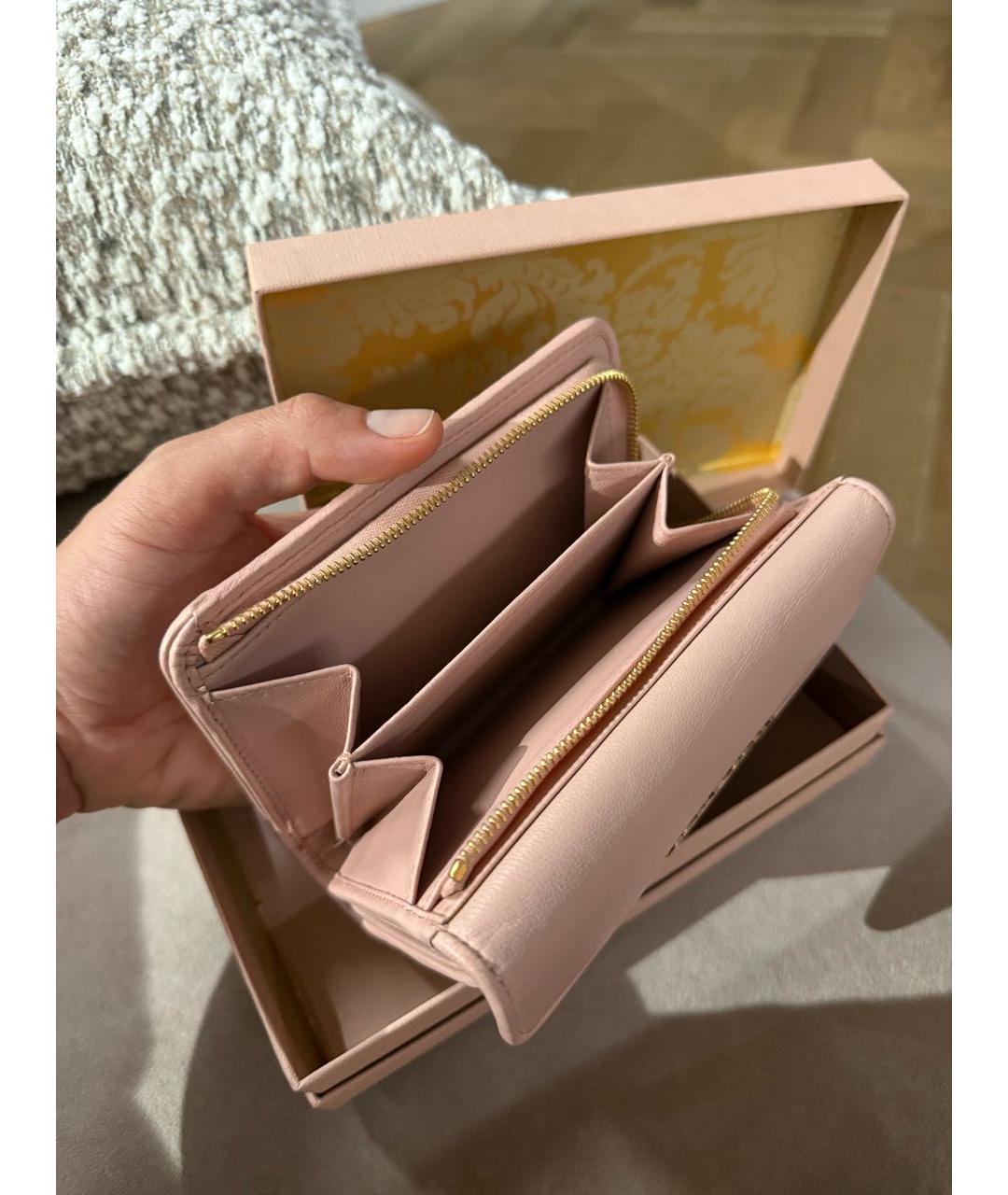 MIU MIU Розовый кожаный кошелек, фото 4