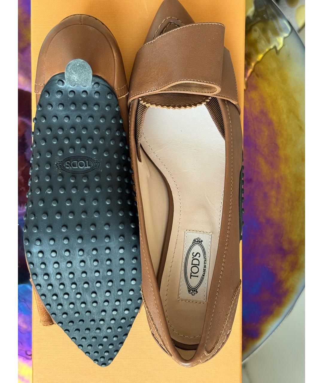 TOD'S Коричневые кожаные лодочки на низком каблуке, фото 4