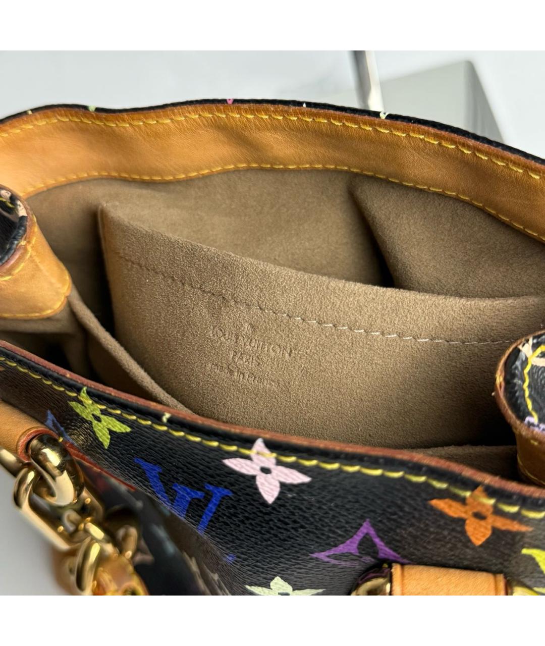 LOUIS VUITTON Черная кожаная сумка с короткими ручками, фото 5