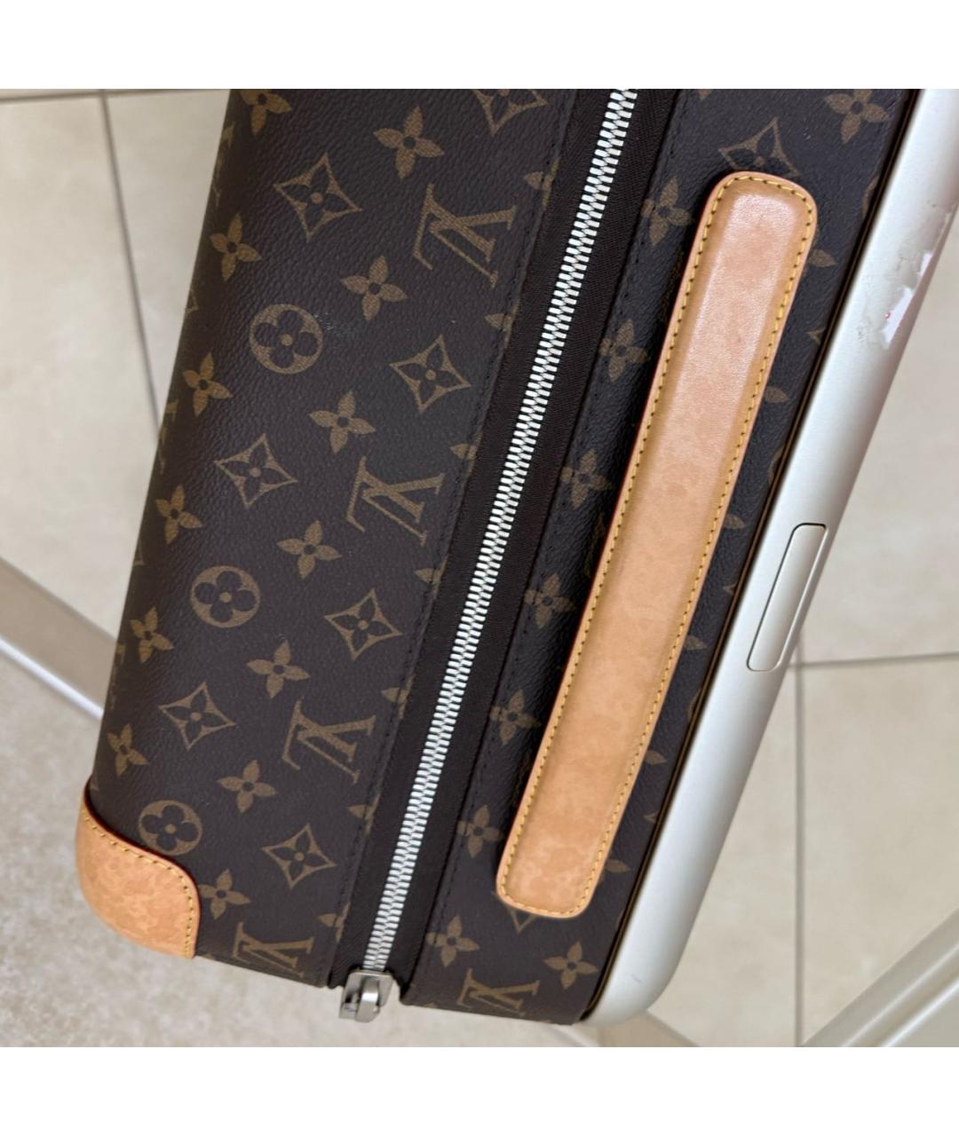 LOUIS VUITTON Коричневый чемодан, фото 4