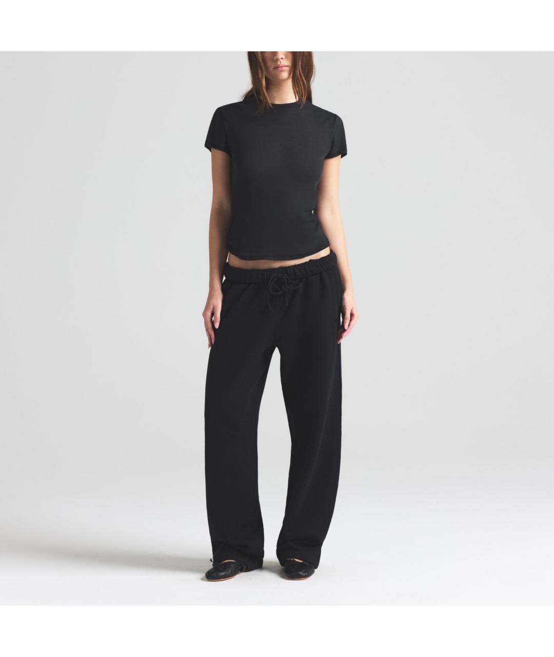 SKIMS Черная футболка, фото 3