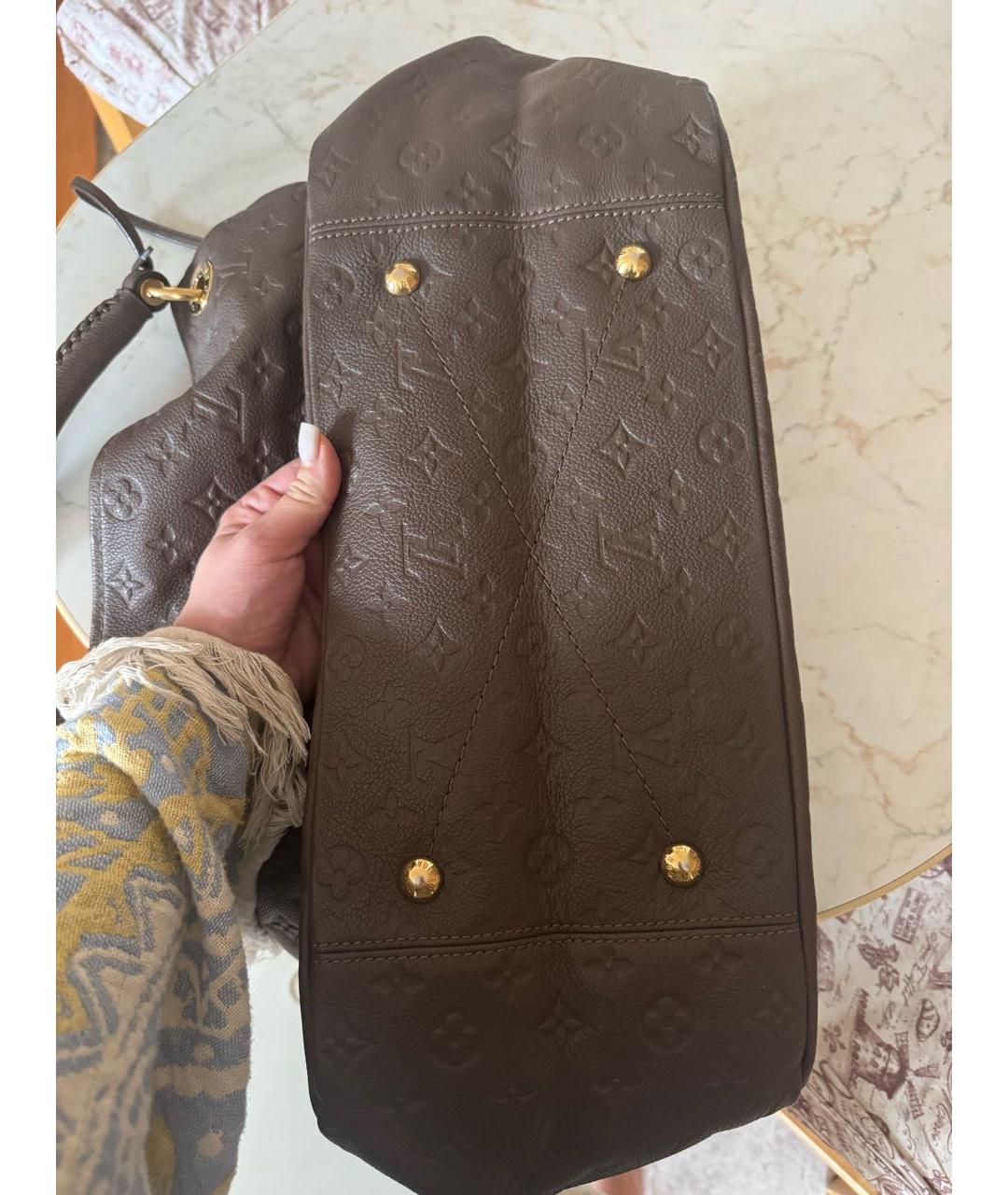 LOUIS VUITTON Коричневая кожаная сумка тоут, фото 8