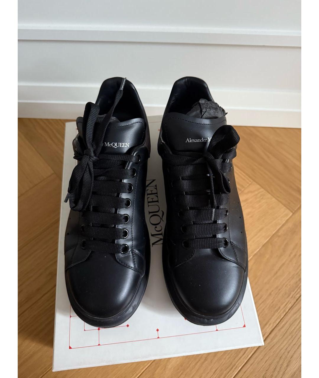 ALEXANDER MCQUEEN Черные кожаные низкие кроссовки / кеды, фото 2