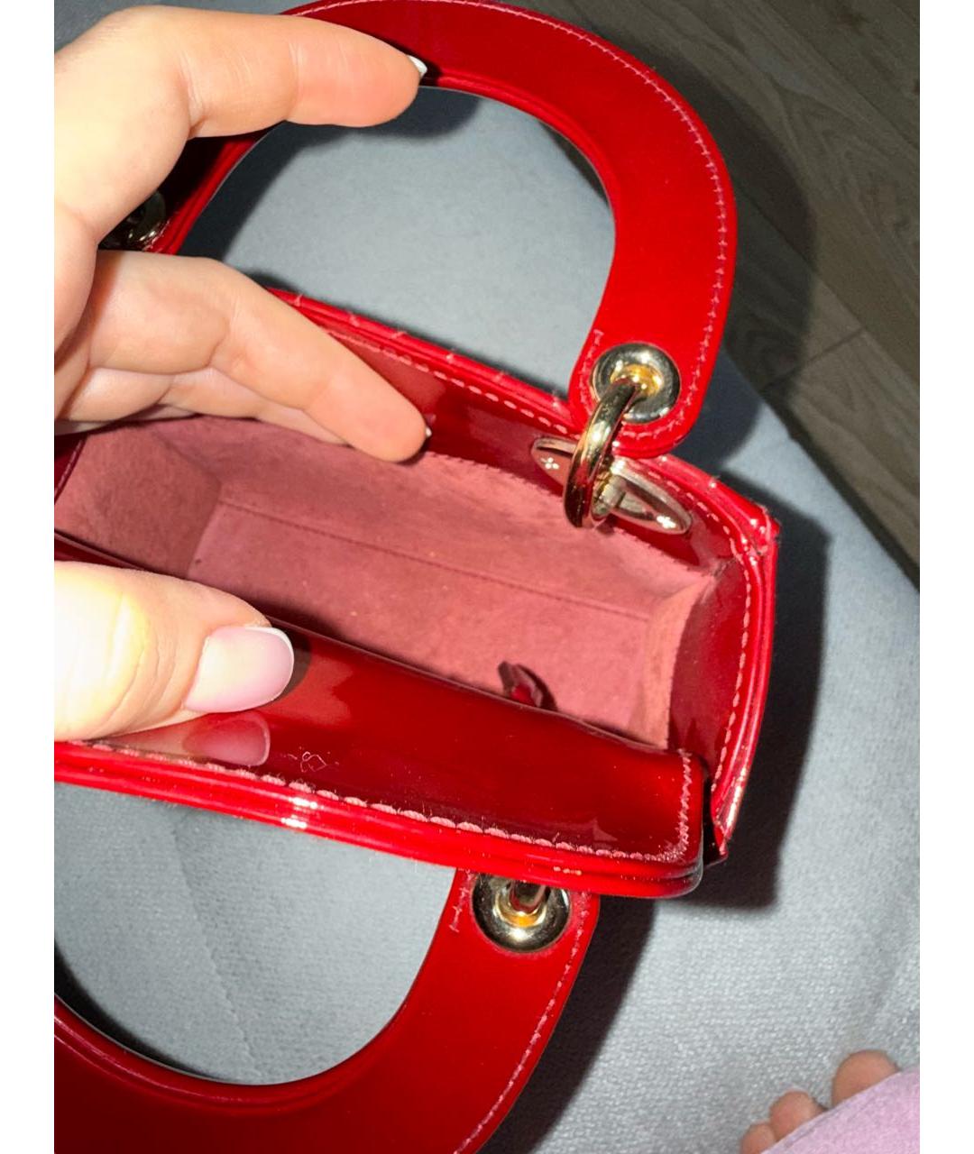 CHRISTIAN DIOR Бордовая сумка с короткими ручками из лакированной кожи, фото 6